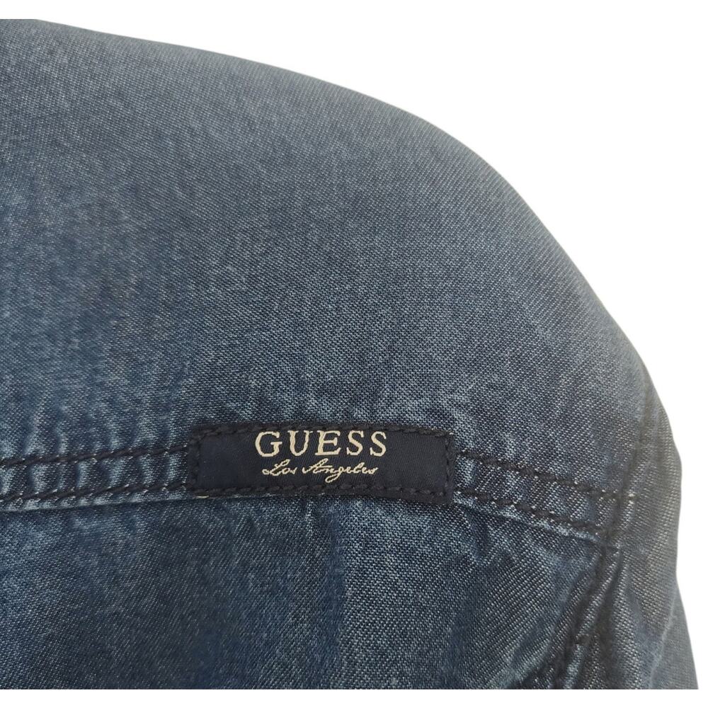 Guess Denim Long Sleeve Button Down Shirt Size XS Dark Wash Dual Chest Pockets. - Picture 7 of 9